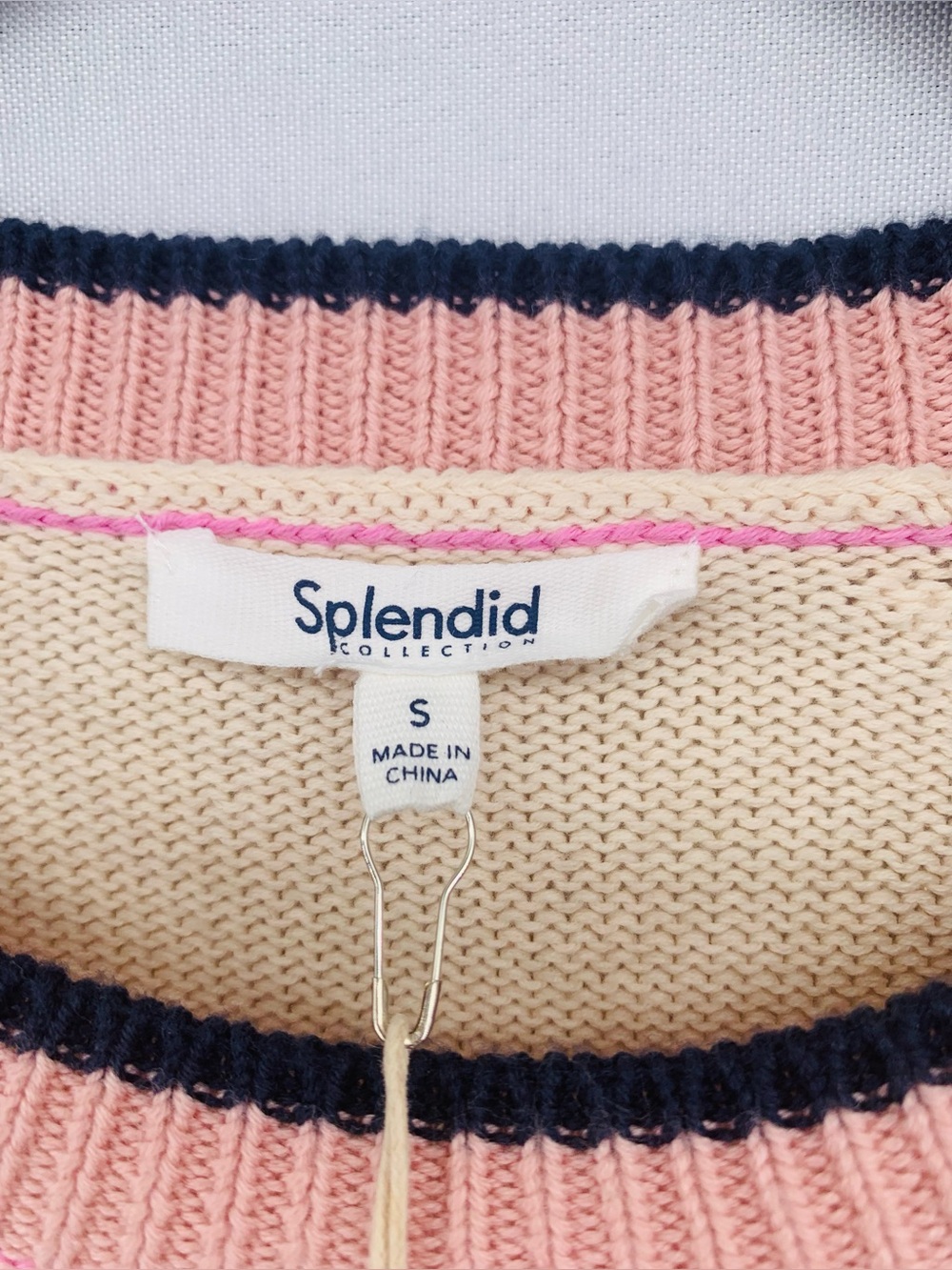 Splendid Sweater - Picture 3 of 8